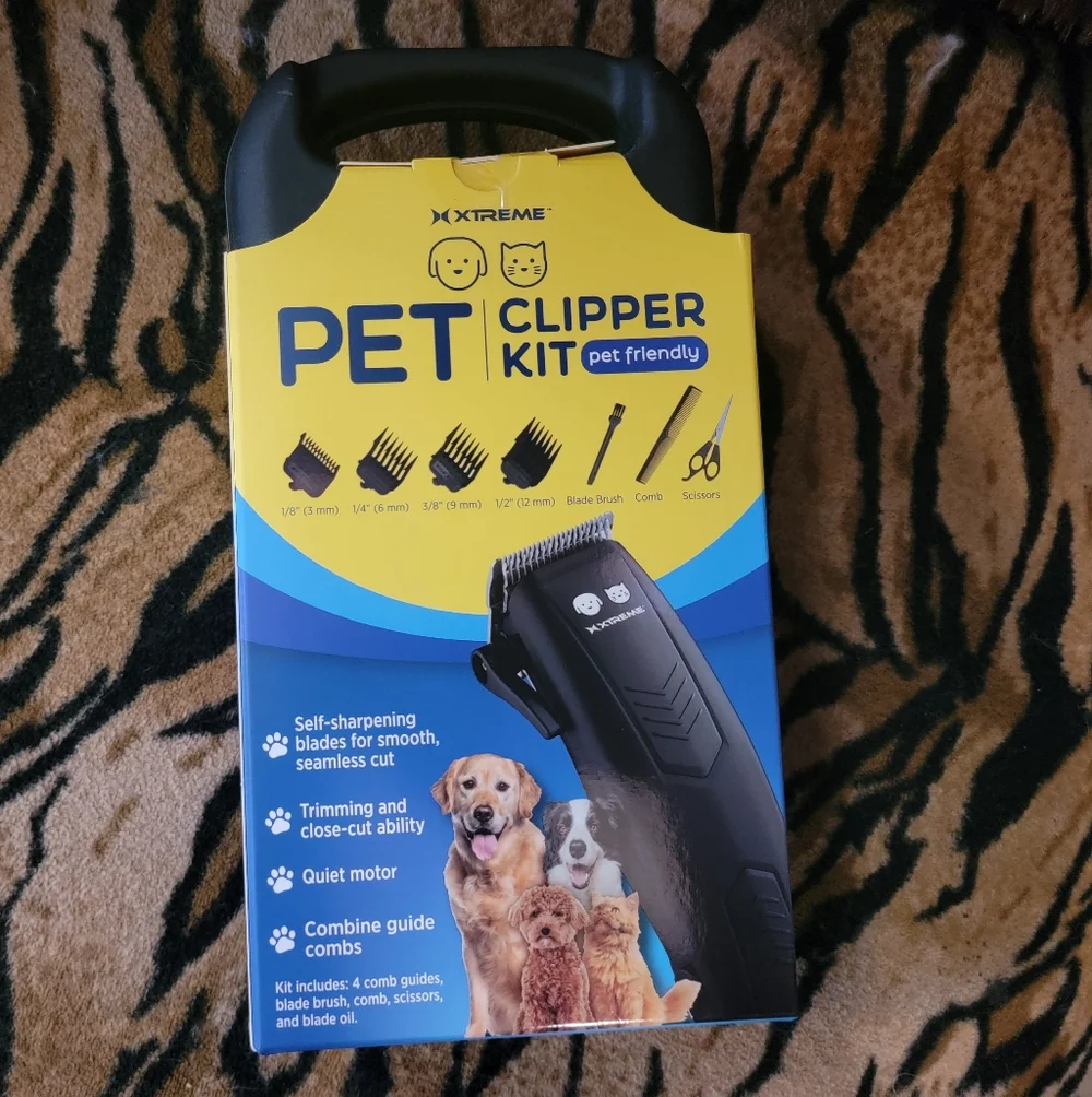 Pet Clipper Kit Shaver Dog Or Cat  - Black Ea. New
